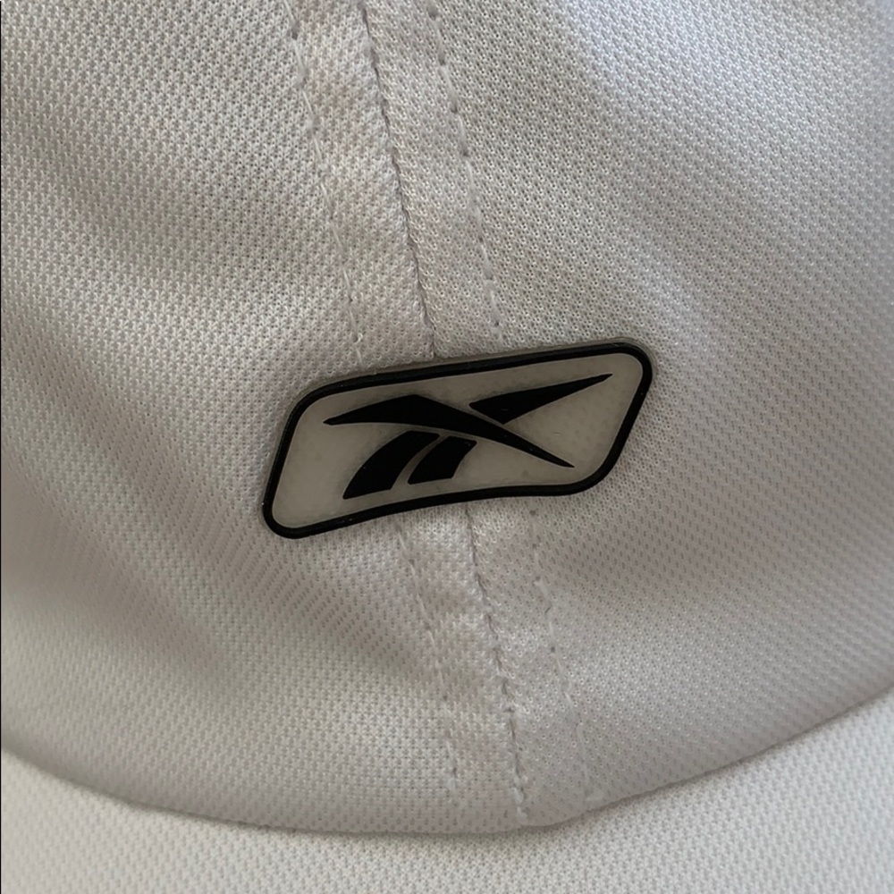 Reebok Cap - Picture 4 of 9